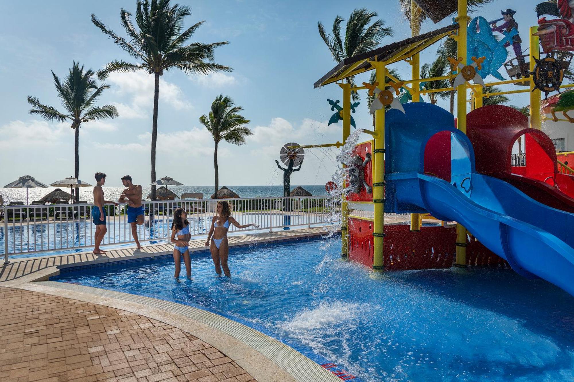 Ocean Coral & Turquesa All Inclusive (Adults Only) Puerto Morelos Exteriör bild