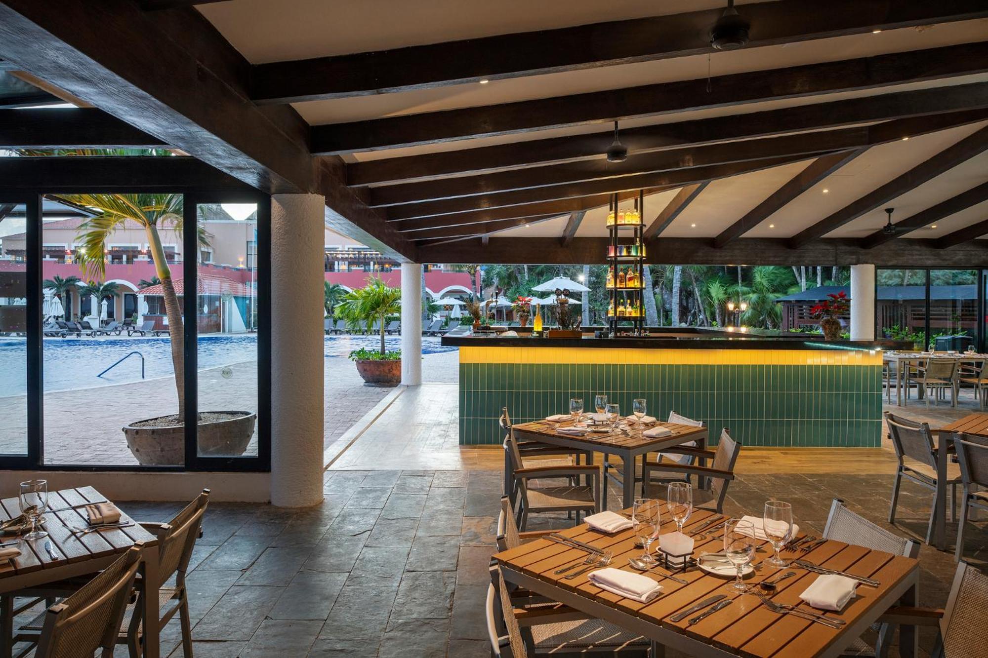Ocean Coral & Turquesa All Inclusive (Adults Only) Puerto Morelos Exteriör bild